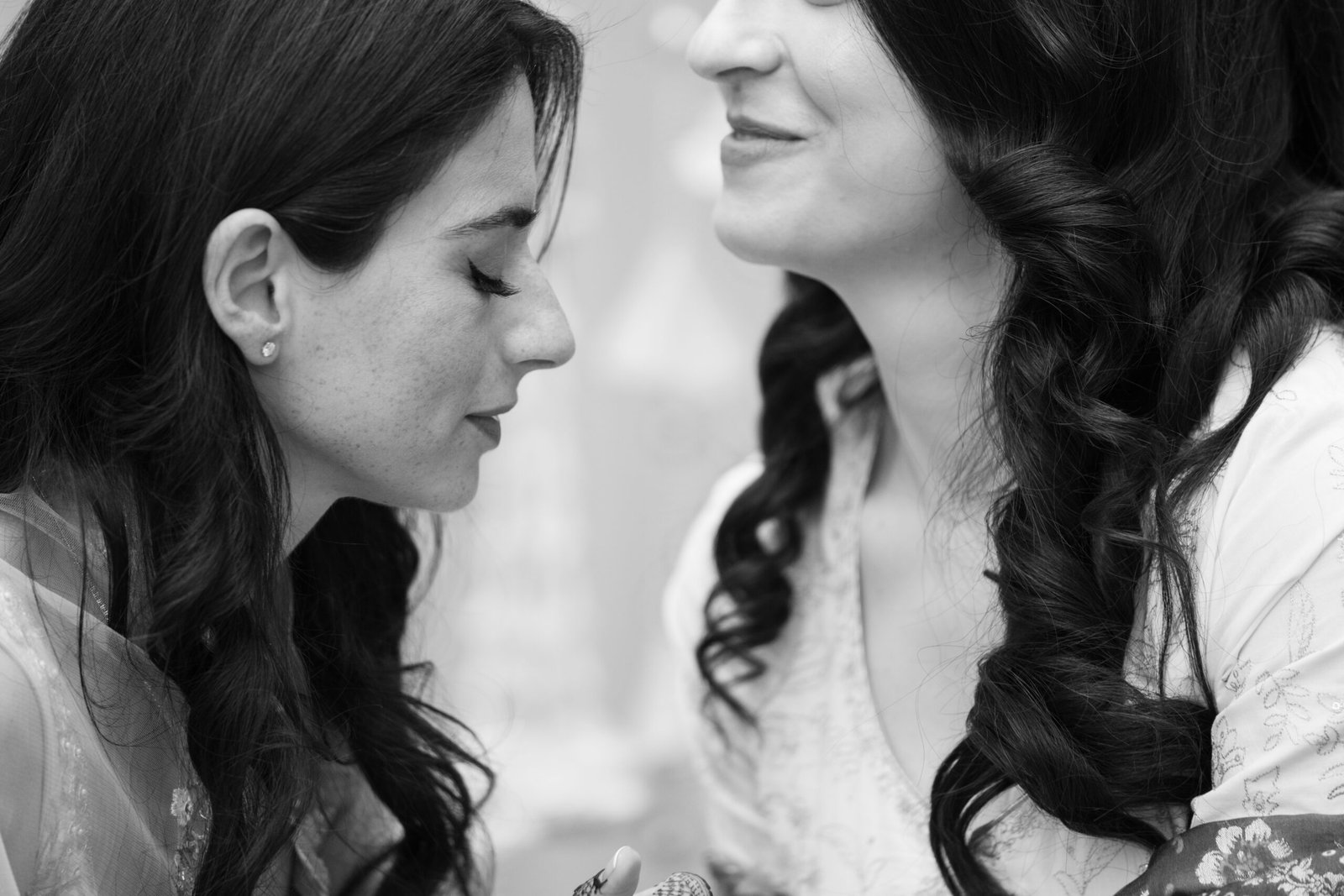 A wedding moment captured by Tale Weaver Weddings